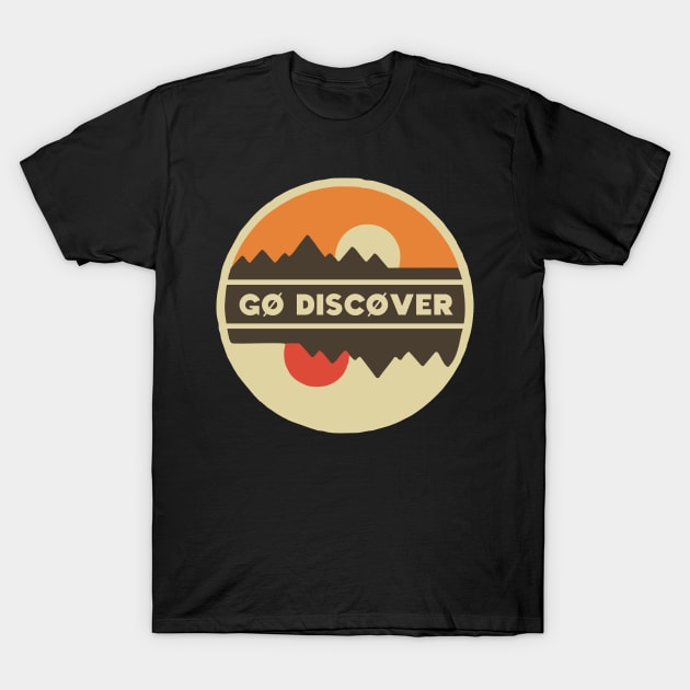 GO DISCOVER T-Shirt by Juan726